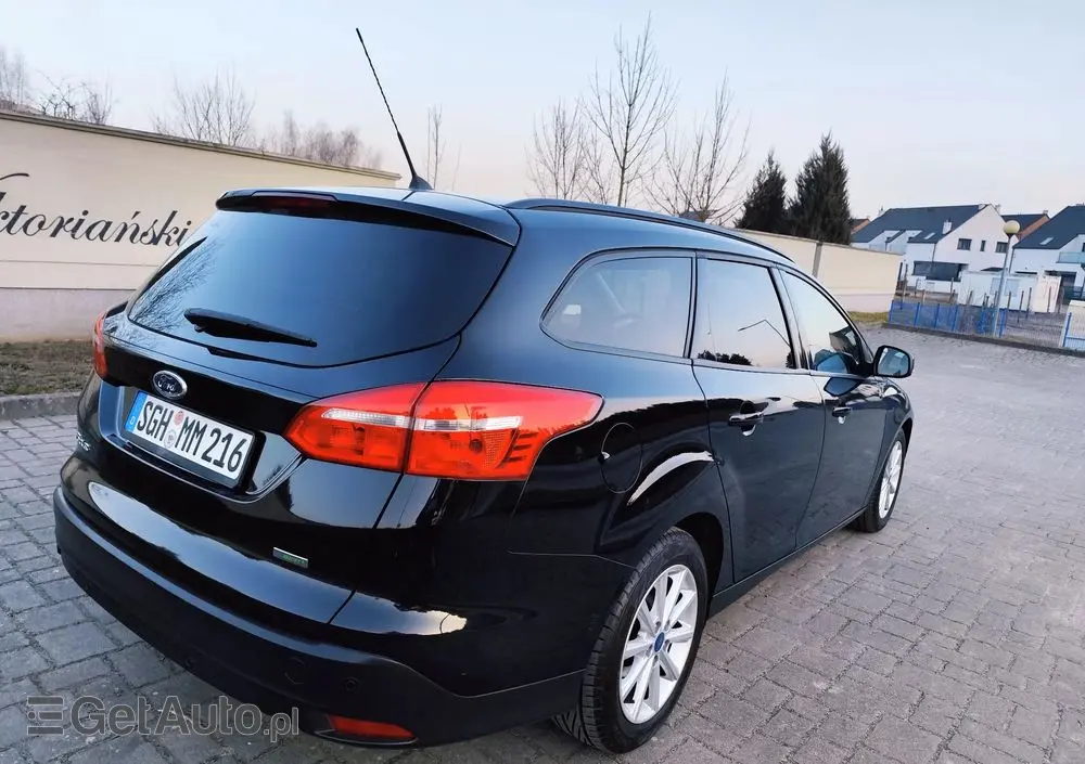 FORD Focus SW 1.0 EcoBoost Titanium