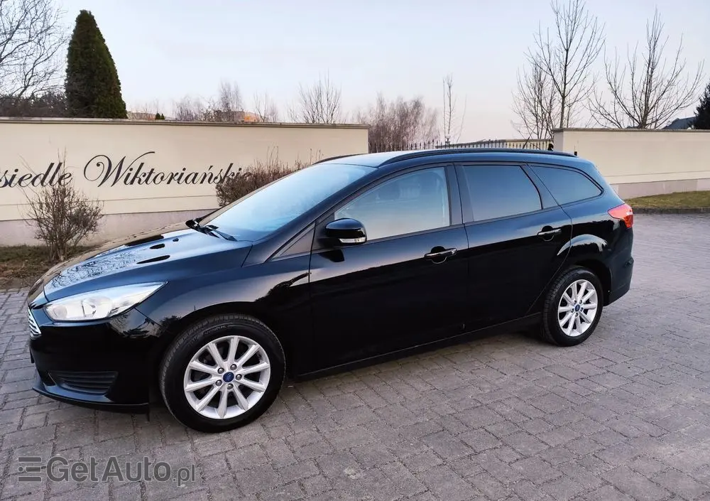 FORD Focus SW 1.0 EcoBoost Titanium