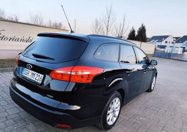 FORD Focus SW 1.0 EcoBoost Titanium