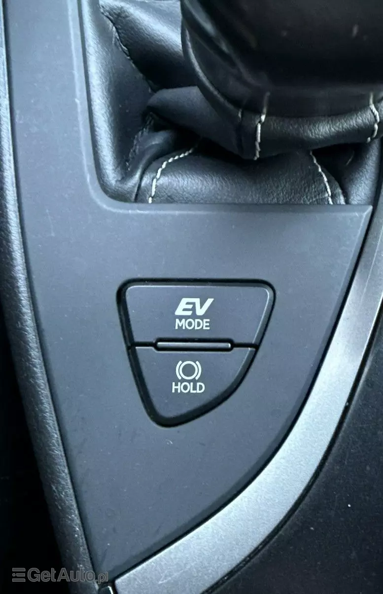 LEXUS UX 250h Elegance 2WD