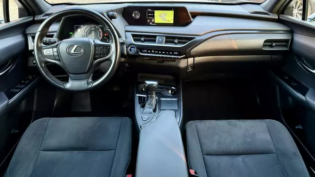 LEXUS UX 250h Elegance 2WD