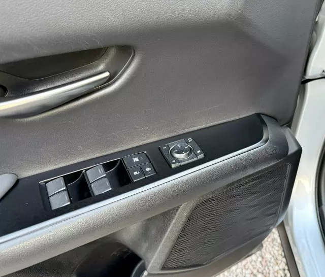 LEXUS UX 250h Elegance 2WD