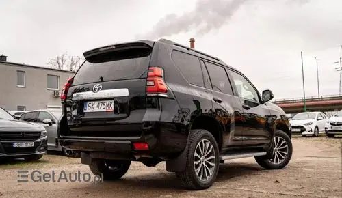 TOYOTA Land Cruiser 