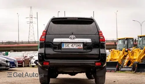 TOYOTA Land Cruiser 