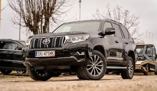 TOYOTA Land Cruiser 