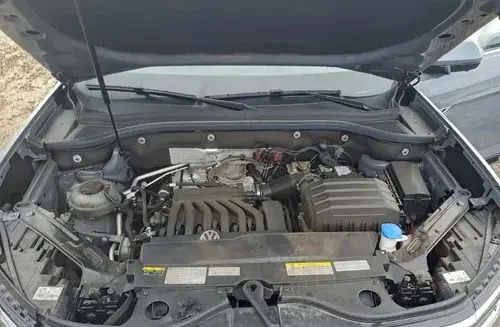 VOLKSWAGEN Atlas 