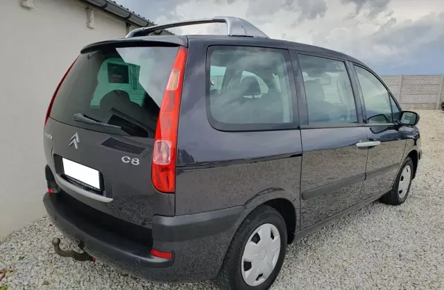 CITROEN C8 