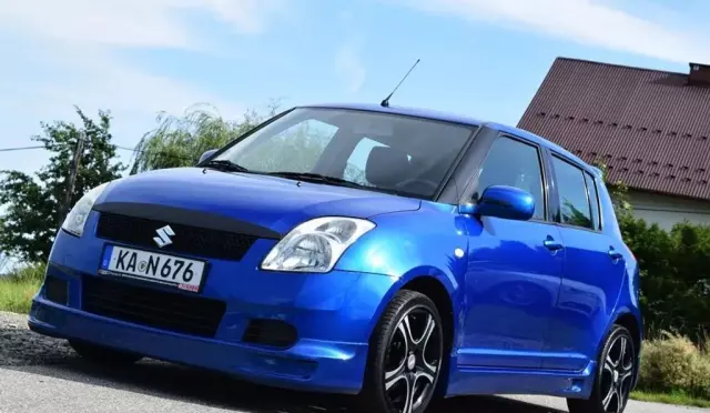 SUZUKI Swift 1.3 i 16V (92 KM)