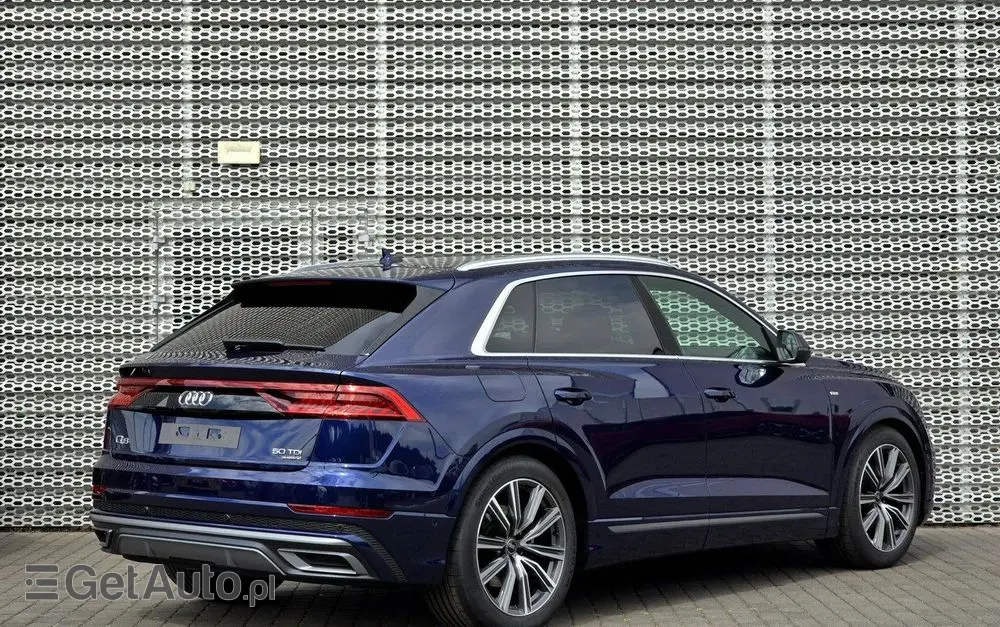 AUDI Q8 50 TDI quattro tiptronic
