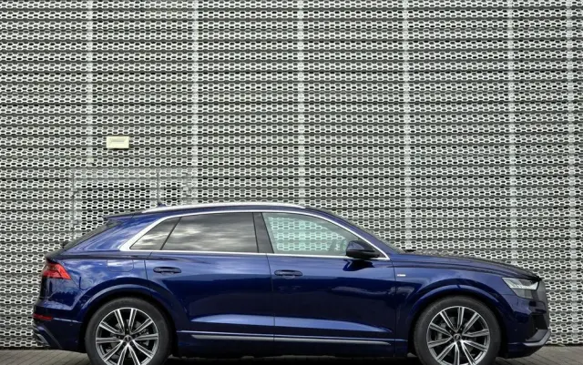 AUDI Q8 50 TDI quattro tiptronic