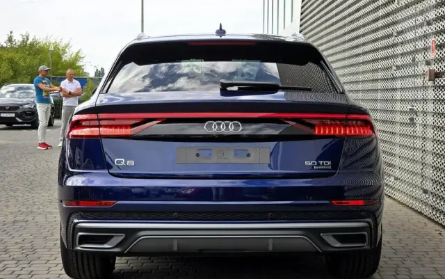 AUDI Q8 50 TDI quattro tiptronic