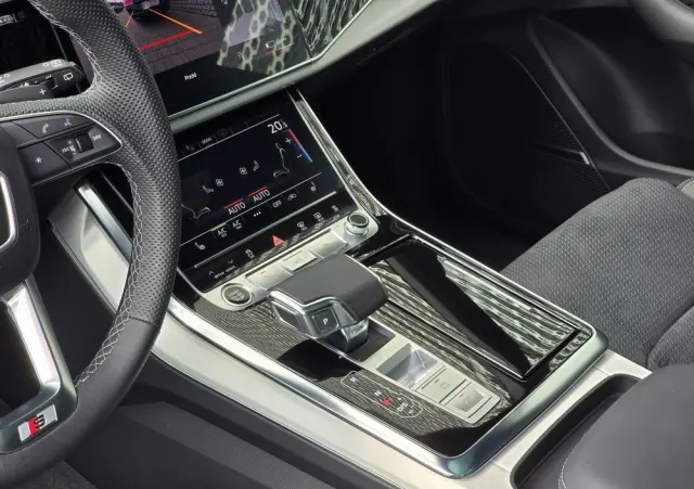 AUDI Q8 50 TDI quattro tiptronic