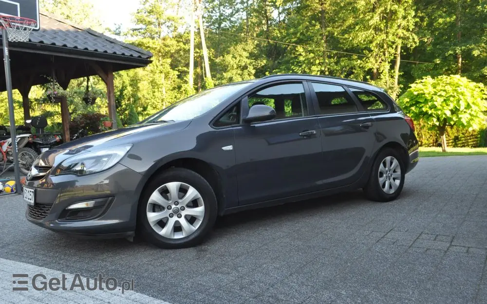 OPEL Astra 1.4 Turbo Edition Sport