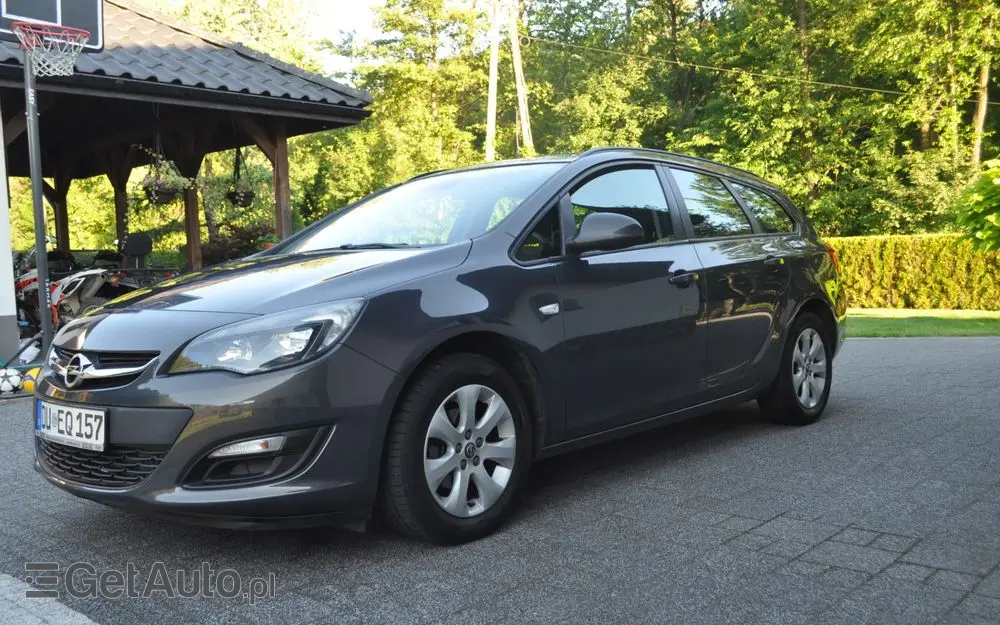 OPEL Astra 1.4 Turbo Edition Sport
