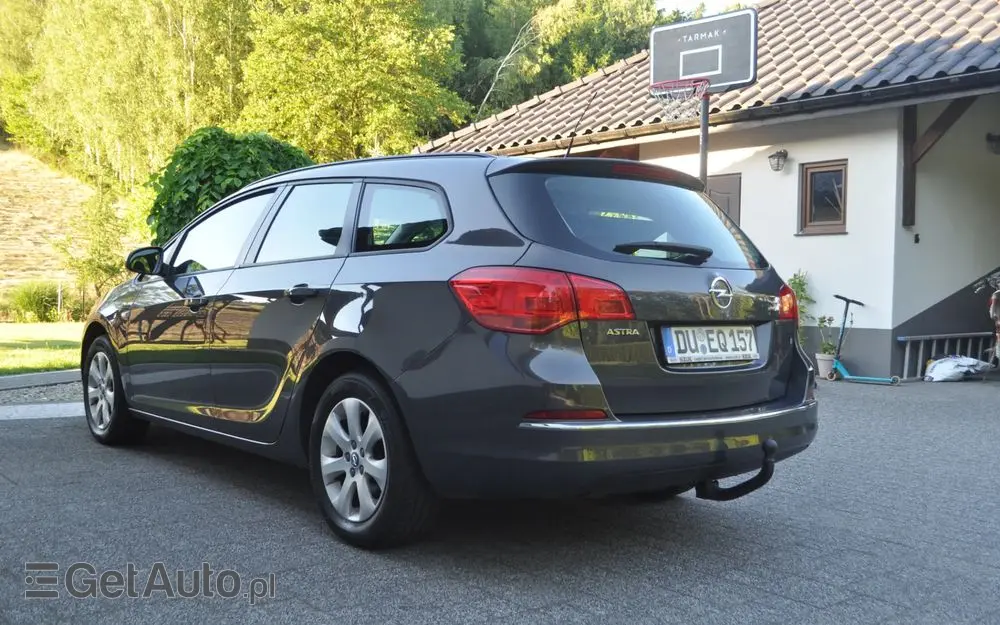OPEL Astra 1.4 Turbo Edition Sport