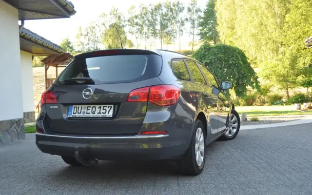 OPEL Astra 1.4 Turbo Edition Sport