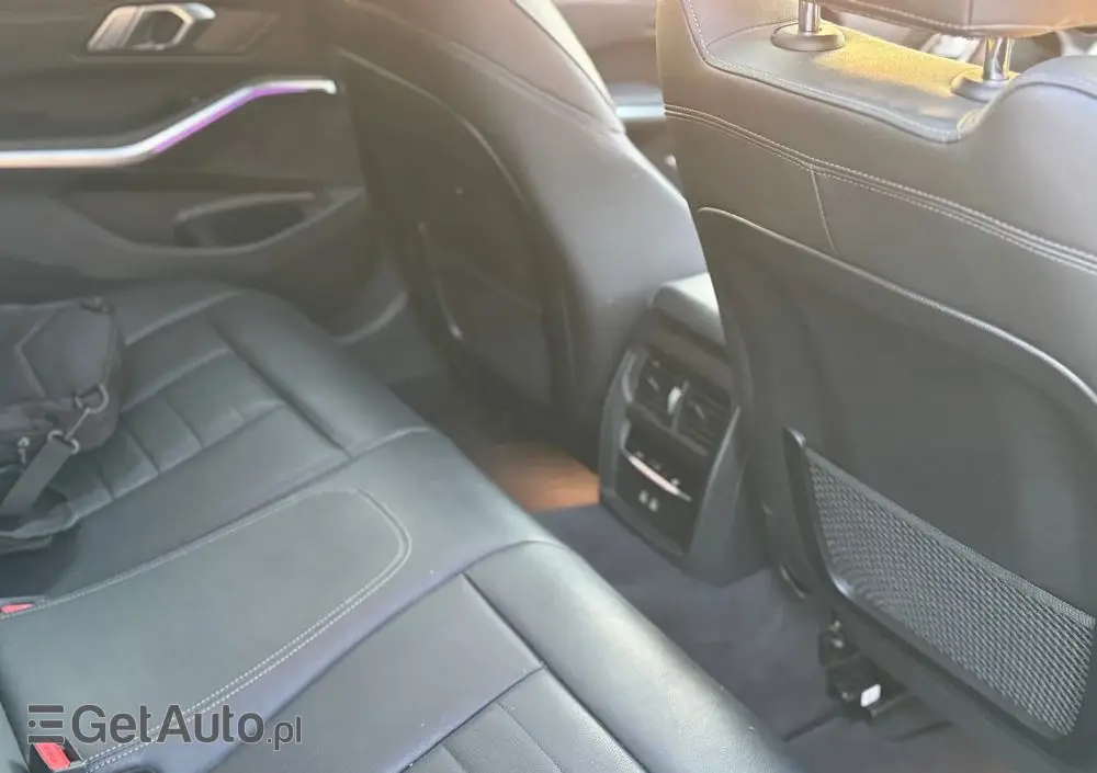 BMW Seria 3 320d Luxury Line sport