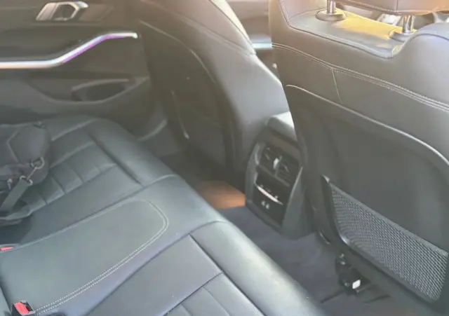 BMW Seria 3 320d Luxury Line sport