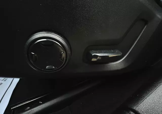 VOLVO V90 D4 Momentum Pro