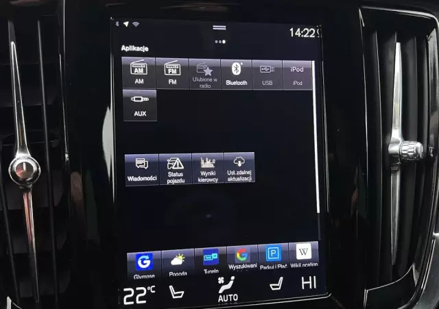 VOLVO V90 D4 Momentum Pro