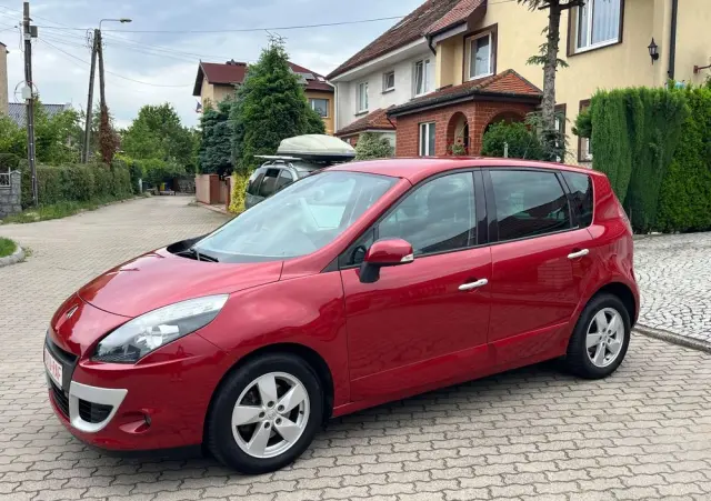 RENAULT Scenic 2.0 16V Privilege CVT Euro5