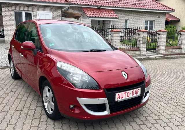 RENAULT Scenic 2.0 16V Privilege CVT Euro5