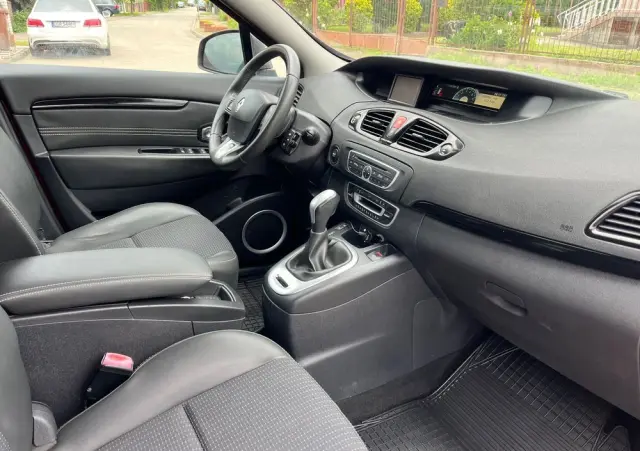 RENAULT Scenic 2.0 16V Privilege CVT Euro5