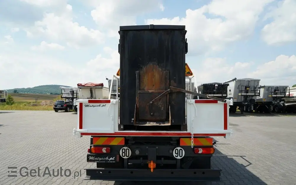 RENAULT D 16.240 / 4X2 / WYWROTKA / SPECJALISTYCZNY / DROGOWY / ZBIORNIK DO LANIA ASFALTU / EURO 6 / SPROWADZONY 