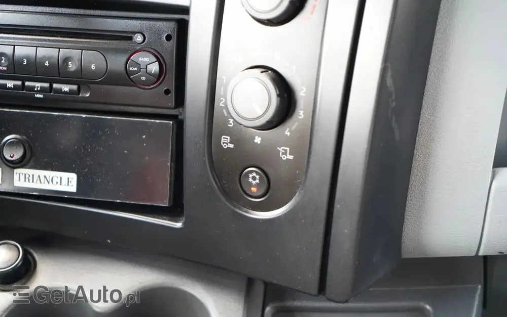 RENAULT D 16.240 / 4X2 / WYWROTKA / SPECJALISTYCZNY / DROGOWY / ZBIORNIK DO LANIA ASFALTU / EURO 6 / SPROWADZONY 