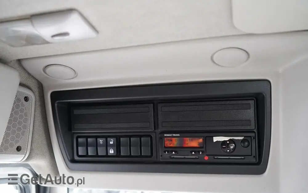 RENAULT D 16.240 / 4X2 / WYWROTKA / SPECJALISTYCZNY / DROGOWY / ZBIORNIK DO LANIA ASFALTU / EURO 6 / SPROWADZONY 