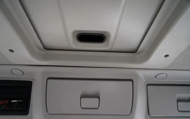 RENAULT D 16.240 / 4X2 / WYWROTKA / SPECJALISTYCZNY / DROGOWY / ZBIORNIK DO LANIA ASFALTU / EURO 6 / SPROWADZONY 