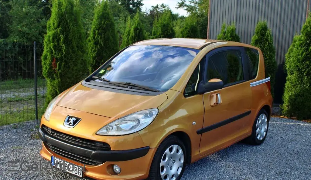 PEUGEOT 1007 