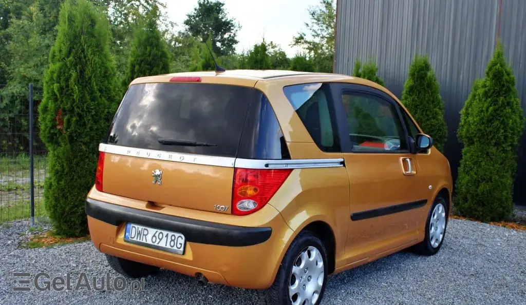 PEUGEOT 1007 