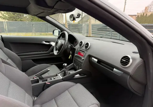 AUDI A3 Cabrio 