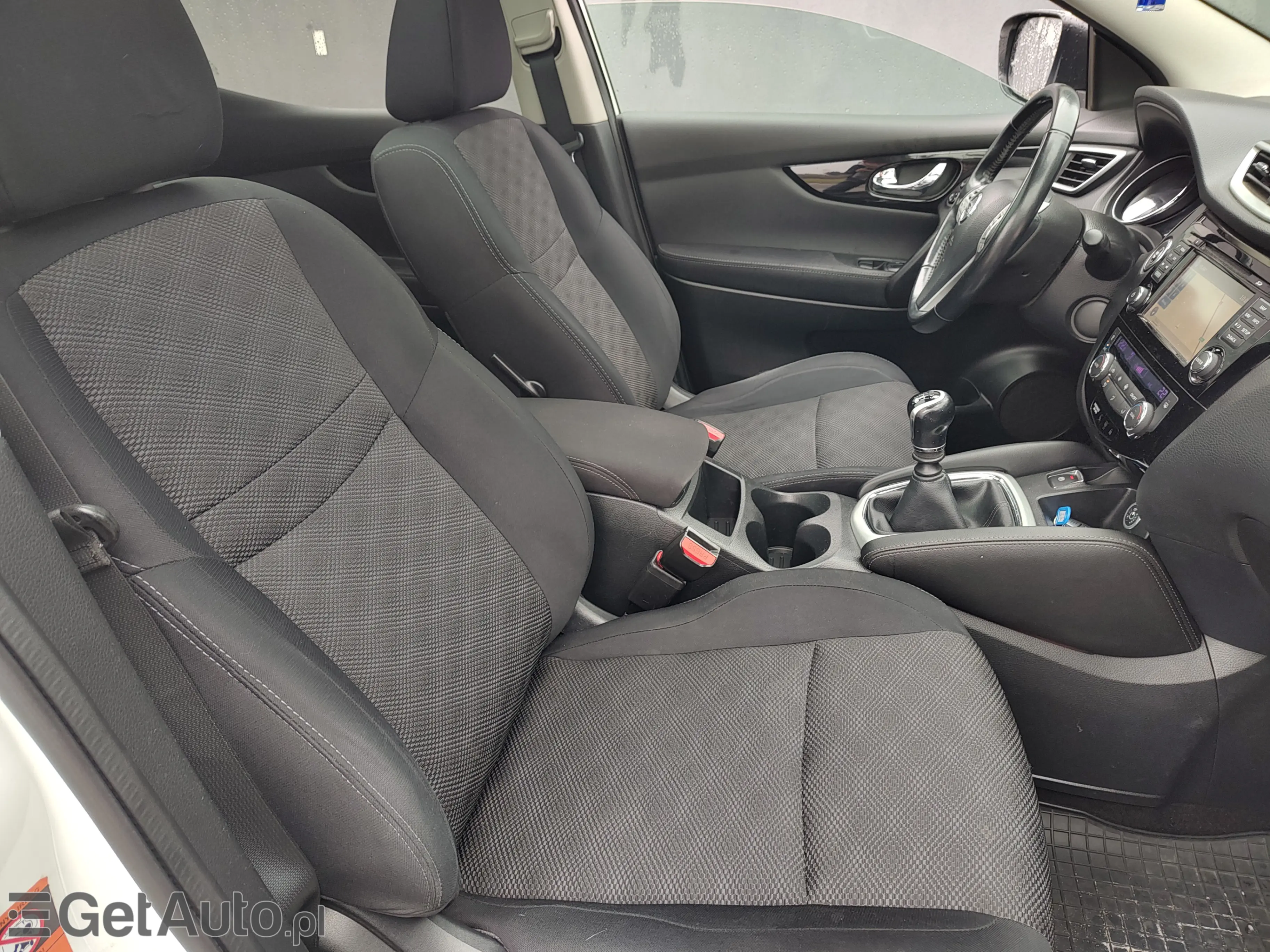 NISSAN Qashqai Acenta