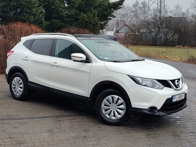 NISSAN Qashqai Acenta