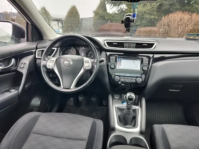 NISSAN Qashqai Acenta