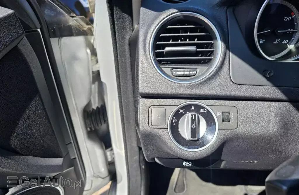 MERCEDES-BENZ Klasa C 