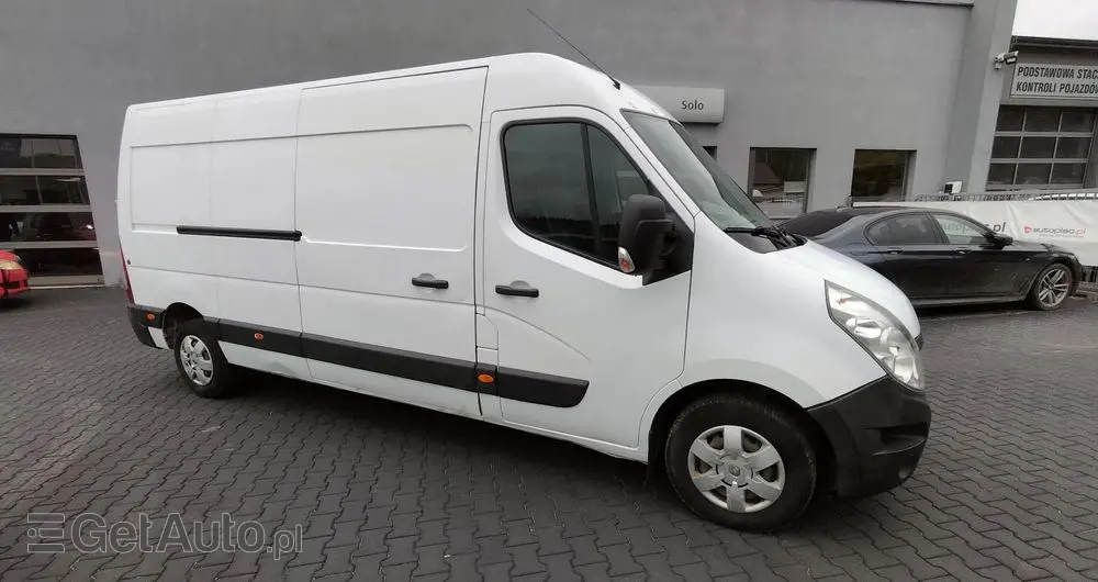 RENAULT Master 