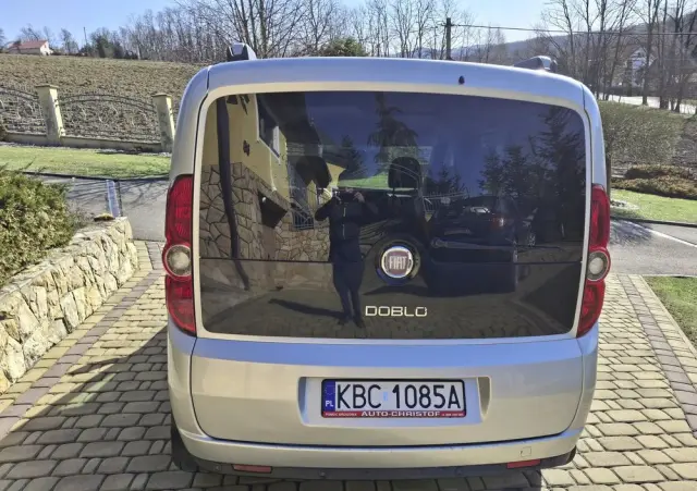 FIAT Doblo 1.6 16V Multijet Start&Stopp Dualogic Emotion Family