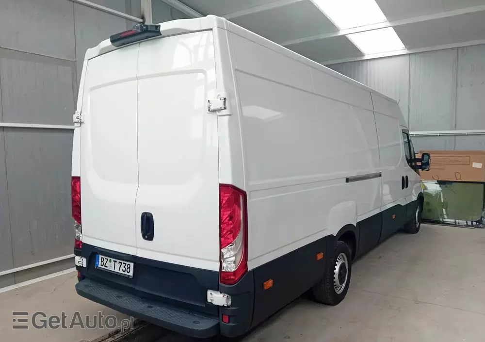 IVECO Daily 35S15 