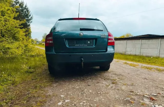 SKODA Octavia 
