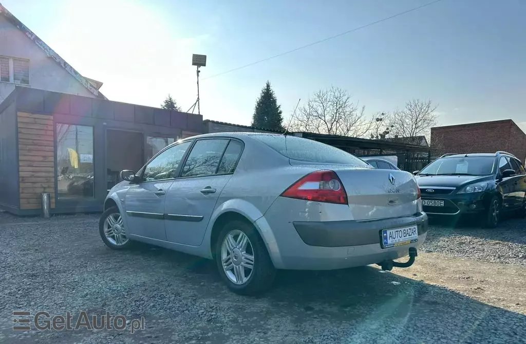 RENAULT Megane 