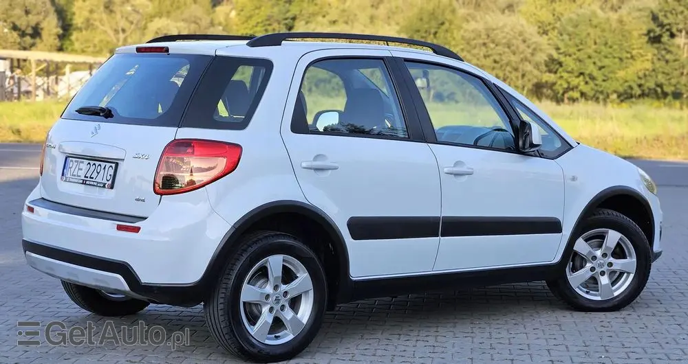 SUZUKI SX4 1.6 VVT 4x4 Style