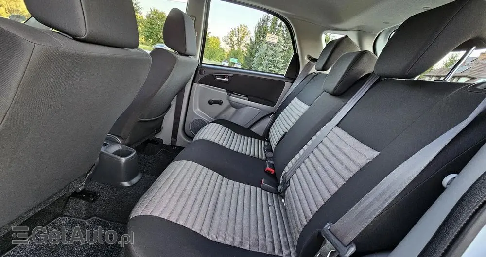 SUZUKI SX4 1.6 VVT 4x4 Style