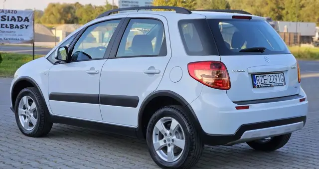 SUZUKI SX4 1.6 VVT 4x4 Style