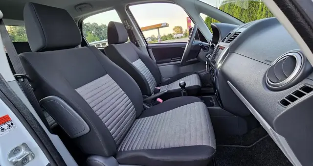 SUZUKI SX4 1.6 VVT 4x4 Style