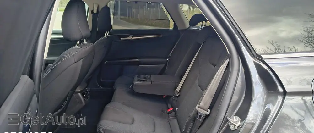 FORD Mondeo 2.0 TDCi STart-Stopp PowerShift-Aut Titanium