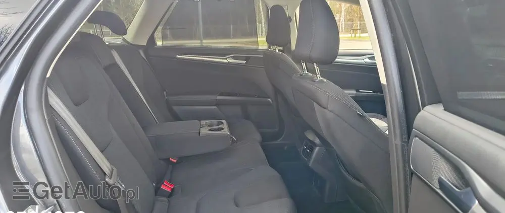 FORD Mondeo 2.0 TDCi STart-Stopp PowerShift-Aut Titanium