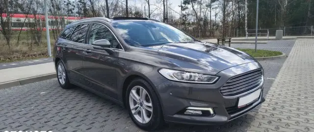 FORD Mondeo 2.0 TDCi STart-Stopp PowerShift-Aut Titanium